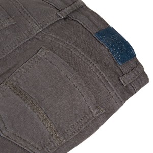 ΠΑΝΤΕΛΟΝΙ ΤΖΙΝ